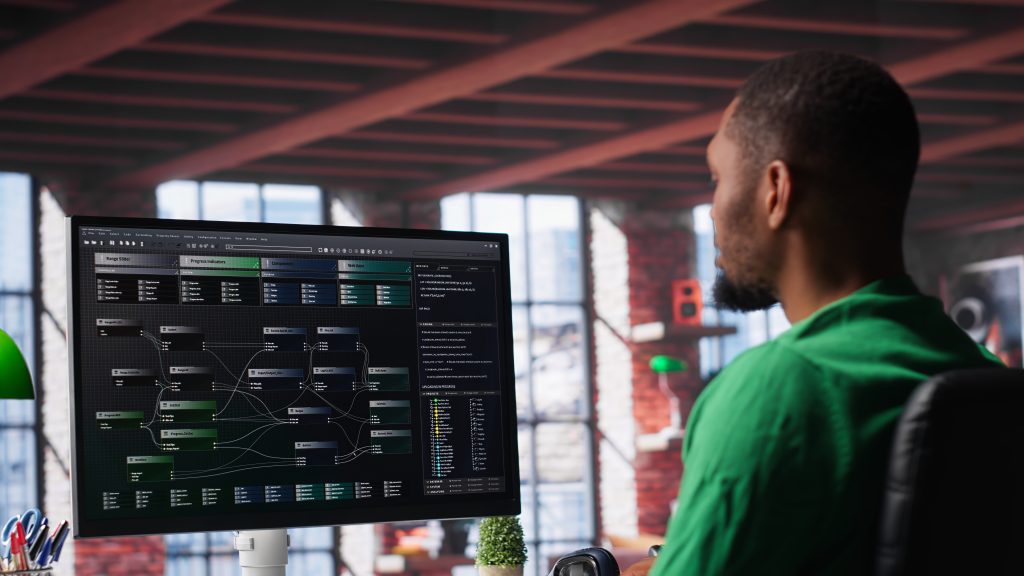 Розробник налаштовує DNS-записи та типи dns записів у коді