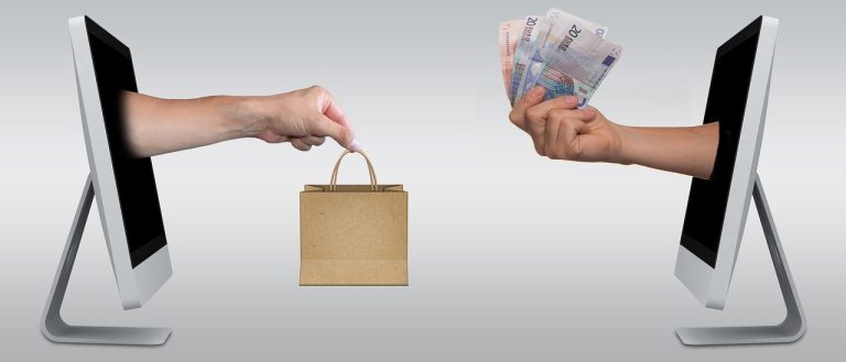 Онлайн-покупка в інтернет-магазині на хостингу для e-commerce